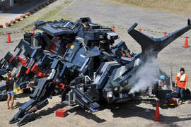 KABUTOM RX-03 長達11公尺的超巨大獨角仙機器人 KABUTOM RX-03 長達11公尺的超巨大獨角仙機器人