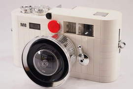 超「逼真」白色《Leica M8》樂高相機 人家也好想要一台歐! 超「逼真」白色《Leica M8》樂高相機 人家也好想要一台歐!