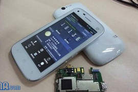 山寨無敵?傳比本尊更威《山寨版Galaxy S3 Mini》也要披掛上陣啦 山寨無敵?傳比本尊更威《山寨版Galaxy S3 Mini》也要披掛上陣啦