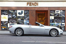 錢包準備好了嗎?FENDI推出Maserati旅行組~♥ 錢包準備好了嗎?FENDI推出Maserati旅行組~♥