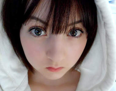 《蘿莉塔娃娃女》英國超紅15歲可愛妹 趴吐 《蘿莉塔娃娃女》英國超紅15歲可愛妹 趴吐