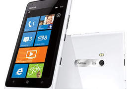 Nokia終於宣佈 首款Lumia WP 8新機 9月5日搶頭香登場囉! Nokia終於宣佈 首款Lumia WP 8新機 9月5日搶頭香登場囉!