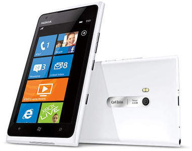 Nokia終於宣佈 首款Lumia WP 8新機 9月5日搶頭香登場囉! Nokia終於宣佈 首款Lumia WP 8新機 9月5日搶頭香登場囉!