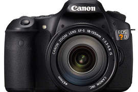 傳Canon最新款旗艦單眼強作7D Mark II 規格首度曝光!? 傳Canon最新款旗艦單眼強作7D Mark II 規格首度曝光!?
