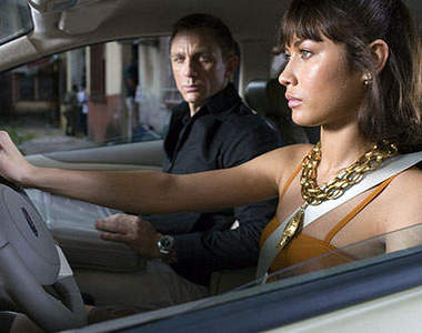 007新電影《Skyfall》最佳配角~香車美人果然缺一不可啊! 007新電影《Skyfall》最佳配角~香車美人果然缺一不可啊!