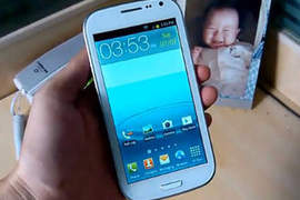 山寨無敵?最新「超牛」《山寨Galaxy S3》準備要來和本尊搶飯碗啦! 山寨無敵?最新「超牛」《山寨Galaxy S3》準備要來和本尊搶飯碗啦!
