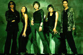 《TRF 成軍 20 年》到 KTV 必唱的 TRF 歌曲是~~?! 《TRF 成軍 20 年》到 KTV 必唱的 TRF 歌曲是~~?!