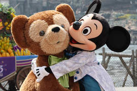 《米奇的玩偶Duffy》巨型絨毛海報牆攻佔涉谷車站♥ 《米奇的玩偶Duffy》巨型絨毛海報牆攻佔涉谷車站♥