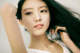 CherrySue 略顯瘦感但相當清新的美女 CherrySue 略顯瘦感但相當清新的美女