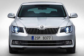 小改款《Skoda Superb》當家旗艦變臉更霸氣~ 小改款《Skoda Superb》當家旗艦變臉更霸氣~