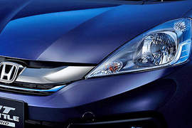 特仕版《Honda Fit Shuttle》大肚量也沒忘了耍耍酷 特仕版《Honda Fit Shuttle》大肚量也沒忘了耍耍酷