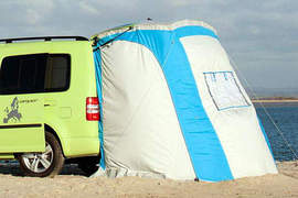 《VW Caddy Maxi Camper》怎麼在屁屁搭帳篷呢? 《VW Caddy Maxi Camper》怎麼在屁屁搭帳篷呢?
