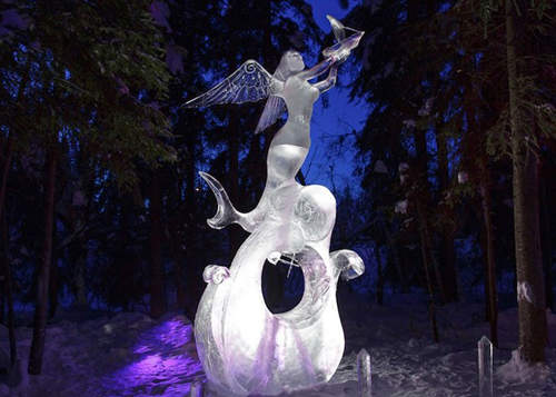 《世界冰雕展》可不能在裡面溜冰喔~~ 《世界冰雕展》可不能在裡面溜冰喔~~