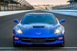 《雪佛蘭Corvette Stingray》這回要跑在一票賽車前面? 《雪佛蘭Corvette Stingray》這回要跑在一票賽車前面?