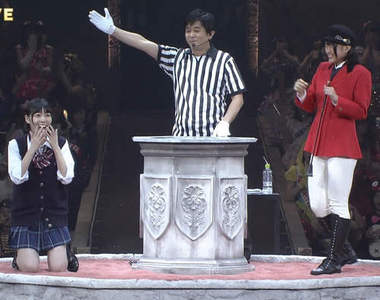 《AKB48猜拳大會2013》大家的造型才是觀戰重點?( 艸`*) 《AKB48猜拳大會2013》大家的造型才是觀戰重點?( 艸`*)