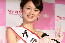 大學校園美女頂點《Miss of Miss 2012》全國冠軍果然不一樣 大學校園美女頂點《Miss of Miss 2012》全國冠軍果然不一樣