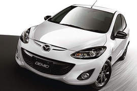 變裝出擊《日規Mazda2》亮眼Skyactiv特仕車二連發~ 變裝出擊《日規Mazda2》亮眼Skyactiv特仕車二連發~