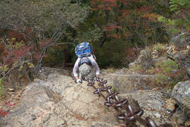 七靈山《石鎚山》超陡峭試煉鎖道,你敢挑戰嗎? 七靈山《石鎚山》超陡峭試煉鎖道,你敢挑戰嗎?