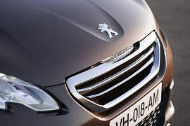 《Peugeot 2008》跨界小獅王終於帥氣出籠囉~ 《Peugeot 2008》跨界小獅王終於帥氣出籠囉~