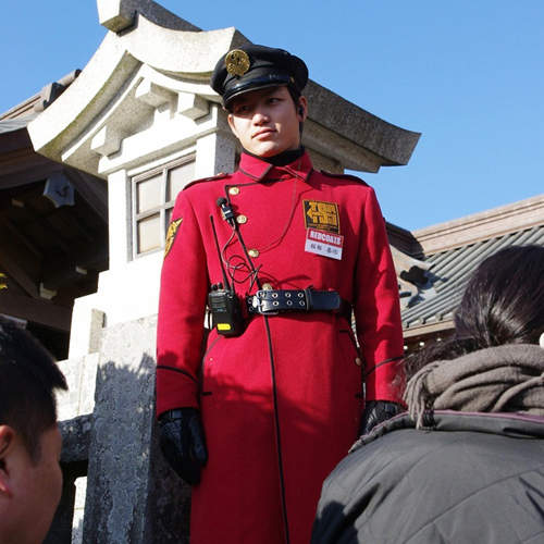 Cosplay?日本神社警衛制服會不會太帥氣♥ Cosplay?日本神社警衛制服會不會太帥氣♥