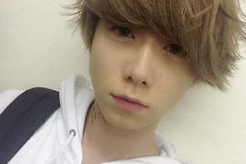 17歲美男店員《塩浦仁人》還是個受受的可愛主唱♥ 17歲美男店員《塩浦仁人》還是個受受的可愛主唱♥