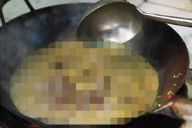 貴州《牛糞火鍋》你想吃吃看嗎…? 貴州《牛糞火鍋》你想吃吃看嗎…?