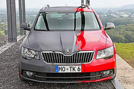 車車也卸妝?《Skoda Superb Combi》巧手大改造 車車也卸妝?《Skoda Superb Combi》巧手大改造