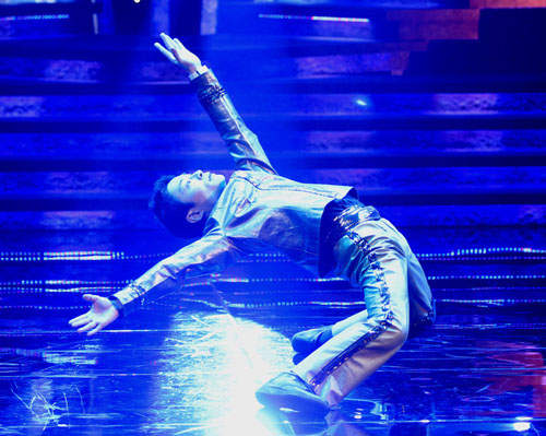 「蛯名健一」魔法般的肢体表演 这可不是CG动