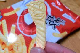 隱藏版零食(?)數萬包裡才一個的超珍貴河童蝦味條 隱藏版零食(?)數萬包裡才一個的超珍貴河童蝦味條