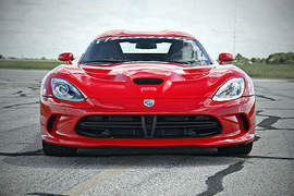 馬力705匹《SRT Viper GTS》超猛毒蛇究竟有多威? 馬力705匹《SRT Viper GTS》超猛毒蛇究竟有多威?