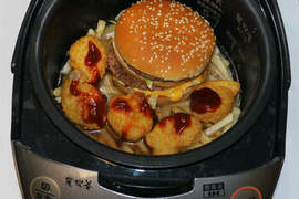 次世代《電鍋料理》可樂大麥克白飯 次世代《電鍋料理》可樂大麥克白飯