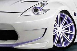 Vossen改造《Nissan 370Z》車車上怎麼會有紫光呢? Vossen改造《Nissan 370Z》車車上怎麼會有紫光呢?