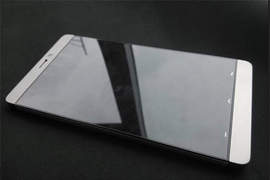 新一代大陸《小米手機3》原型機外流 真的就長這樣嗎(?) 新一代大陸《小米手機3》原型機外流 真的就長這樣嗎(?)
