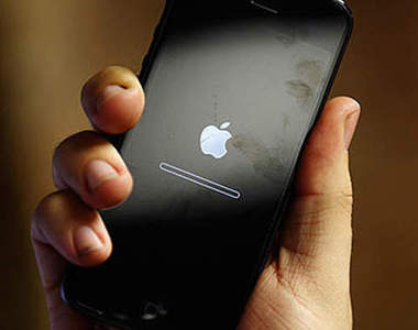 一決高下?傳蘋果首款《4.8吋平價版iPhone》 六月就要現身!? 一決高下?傳蘋果首款《4.8吋平價版iPhone》 六月就要現身!?