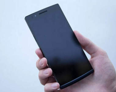 《OPPO Find 5黑色版》 超平價5吋大陸旗艦機換新裝登場 《OPPO Find 5黑色版》 超平價5吋大陸旗艦機換新裝登場