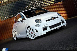 超暴力小可愛《Abarth 500》馬力怒上236匹 超暴力小可愛《Abarth 500》馬力怒上236匹