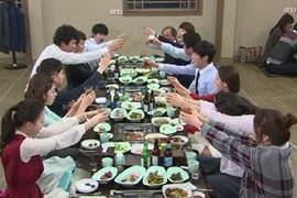 韓上班族最愛的《聚餐飲食》結果都是肉肉肉......XD 韓上班族最愛的《聚餐飲食》結果都是肉肉肉......XD