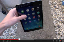 最新iPad mini 2 Retina死亡耐摔測試 正面還是杯具了... 最新iPad mini 2 Retina死亡耐摔測試 正面還是杯具了...