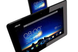 《Asus Padfone Infinity》華碩最新無限1080p變形機王 3月底即將登台上市 《Asus Padfone Infinity》華碩最新無限1080p變形機王 3月底即將登台上市