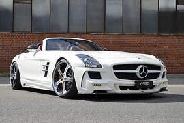 上空超跑《賓士SLS AMG Roadster》勁裝加身白帥帥 上空超跑《賓士SLS AMG Roadster》勁裝加身白帥帥