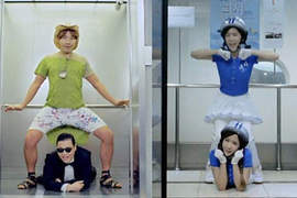 Crayon Pop新MV抄襲江南STYLE?大概唱片公司沒梗了吧(誤) Crayon Pop新MV抄襲江南STYLE?大概唱片公司沒梗了吧(誤)