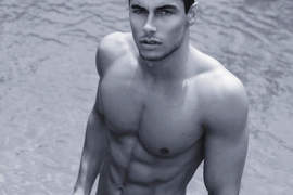 【義大利風情】Andrea Denver 因拍攝 J LO MV 而爆紅的養眼帥哥 【義大利風情】Andrea Denver 因拍攝 J LO MV 而爆紅的養眼帥哥