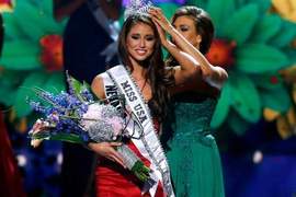 《2014美國小姐》選美大賽 51位美女之冠是? 《2014美國小姐》選美大賽 51位美女之冠是?