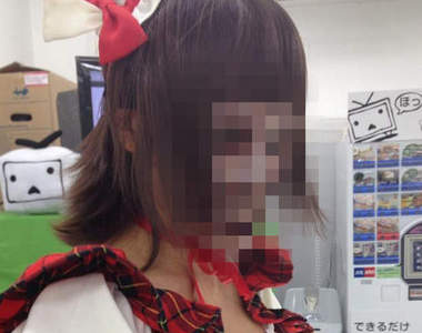 《超逼真殭屍面具》萬聖節誰戴這個我就跟他絕交(嚇哭) 《超逼真殭屍面具》萬聖節誰戴這個我就跟他絕交(嚇哭)