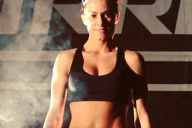 Kacy Catanzaro 成功挑戰美國極限體能王的女性強者 Kacy Catanzaro 成功挑戰美國極限體能王的女性強者