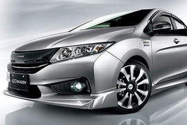 日本版《Honda City》無限勁裝上身 日本版《Honda City》無限勁裝上身