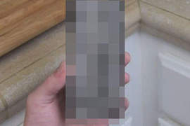 《用可樂煮 iPhone 6之後出現超驚人的景像》以後不想再喝可樂了啦 《用可樂煮 iPhone 6之後出現超驚人的景像》以後不想再喝可樂了啦