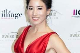 《凍齡健美主婦》這不是51歲的身材和外貌吧??!! 《凍齡健美主婦》這不是51歲的身材和外貌吧??!!