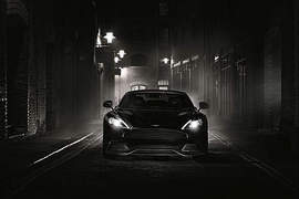 《Aston Martin Vanquish Carbon Edition》裡裡外外都超殺 《Aston Martin Vanquish Carbon Edition》裡裡外外都超殺