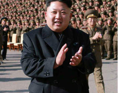 金正恩視察圖 宅宅新聞的真無雙寫法〝啪山〞 金正恩視察圖 宅宅新聞的真無雙寫法〝啪山〞